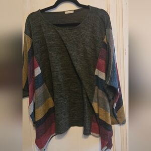 Jodifl Knit Tip With Colorful Striped Sleevws